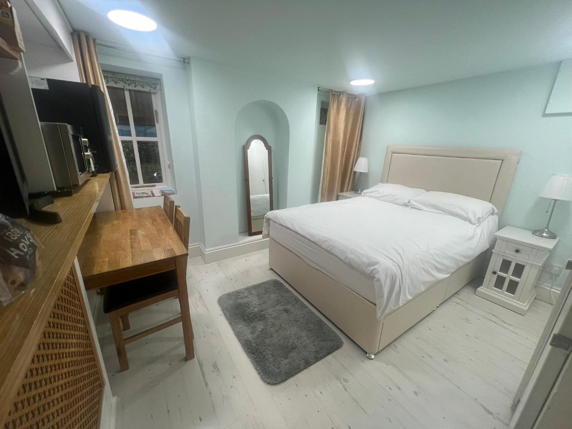 Addison B&B Guildford Exteriör bild